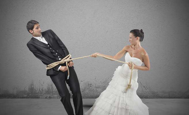 結婚で縛られる男性