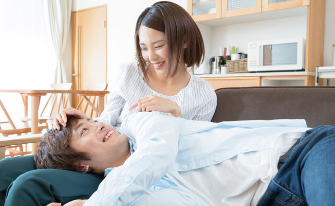 膝枕してほしい男性の心理6つ彼女に癒される至福の瞬間