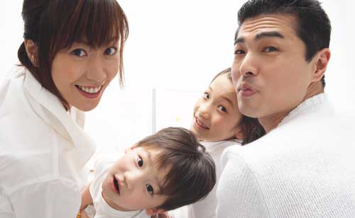 幸せな結婚生活のためにはたとえあなたが専業主婦でも結婚相手とは家事や育児を分担しましょう