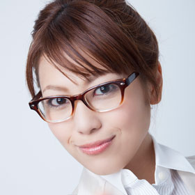 メガネ女子